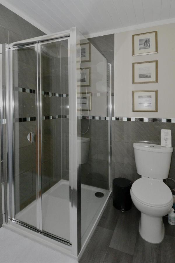 The Bridge Suite Инвърмористън Екстериор снимка